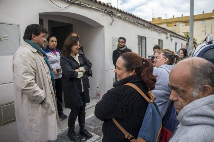 Las ocho viviendas municipales de Pérez Cubillas rehabilitadas se entregarán antes de Navidad