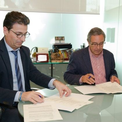 Convenio de colaboración entre la Fundación Tres Culturas y la Sociedad Cultural Casino de Rociana