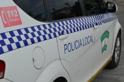 La Policía Local frustra el intento de robo de jaulas con pájaros en la zona de El Punto en Cartaya