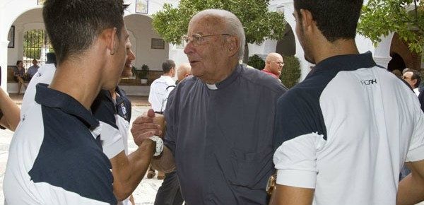 Fallece Antonio Bueno, el párroco del Recre