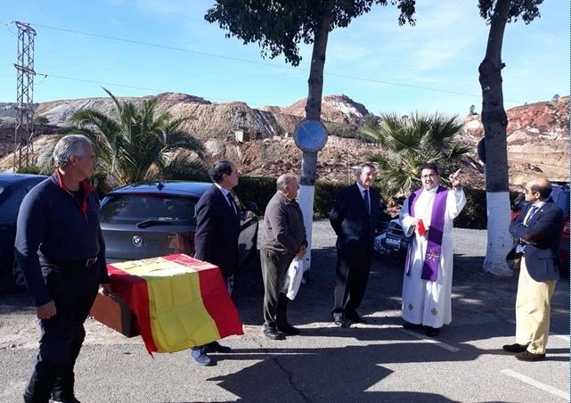 Enterrado en Nerva un miembro de la División Azul muerto en 1943
