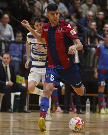 Ramón Vargas: “No me esperaba jugar tanto siendo el primer año pero para eso trabajo”