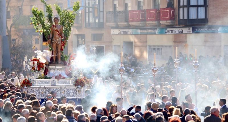 Huelva se echó a la calle con su Patrón