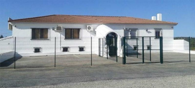 Zalamea quiere cerrar para siempre el club ‘Don Mendo’