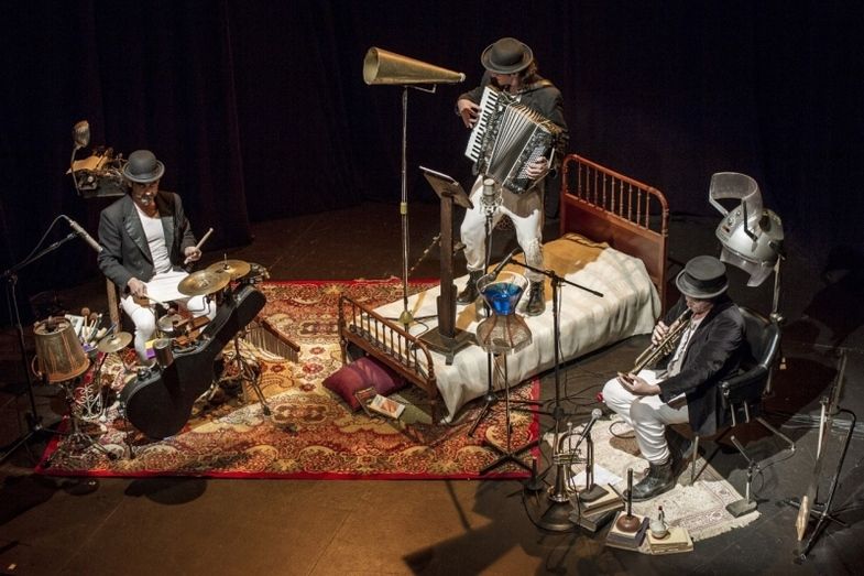 Proyecto Voltaire vuelve a La 13 con su espectáculo 'Música de Mobiliario'