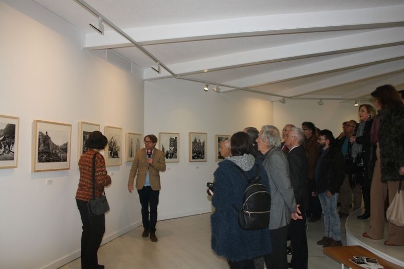 Latitudes, retratos y reflexiones