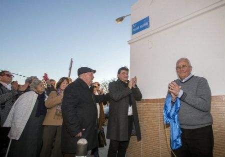 Rotulan la calle ‘Pilar Marín’ en homenaje a una “gran mujer, con una trayectoria humana y solidaria al servicio de los onubenses”