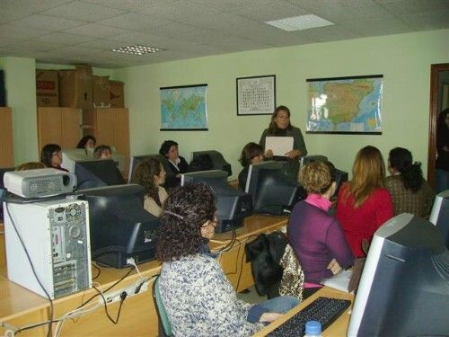 El Centro de Información a la Mujer oferta el taller de 'Animación para emprender un negocio'