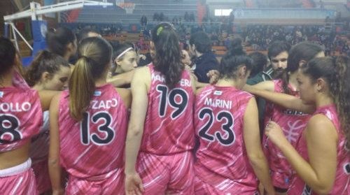 El CB Conquero sentencia la tercera plaza en un partidazo ante Adeba (66-51)