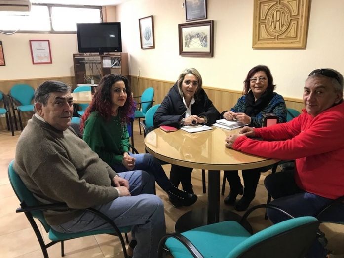 El PSOE recoge las reivindicaciones de ARO que pasan por aumentar la prevención en las adicciones y la rehabilitación