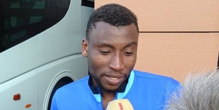 Traoré y Rodolfo Ortiz restan importancia a los vómitos del africano y Víctor Barroso cree que Lazo actuó bien en la ocasión en el descuento