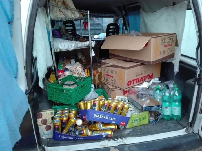 Interceptan una furgoneta de productos de venta ambulante provenientes del Programa de Ayuda a las personas más desfavorecidas