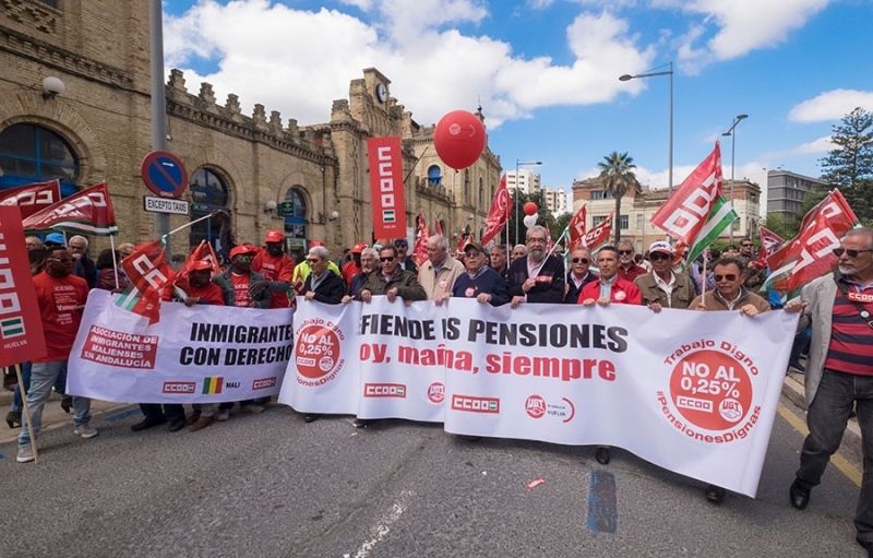 Huelva reclama en la calle trabajo digno