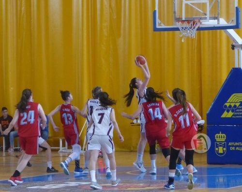 Canterbury Academy y Snatt’sFemeníSant Adrià jugarán la gran final del Campeonato de España Junior en Aljaraque