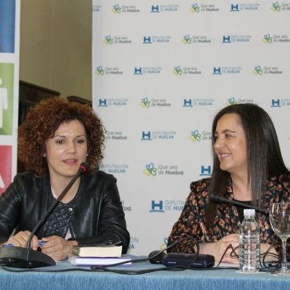 La escritora Nuria Varela protagoniza la quinta sesión del proyecto 'Espacio de igualdad'