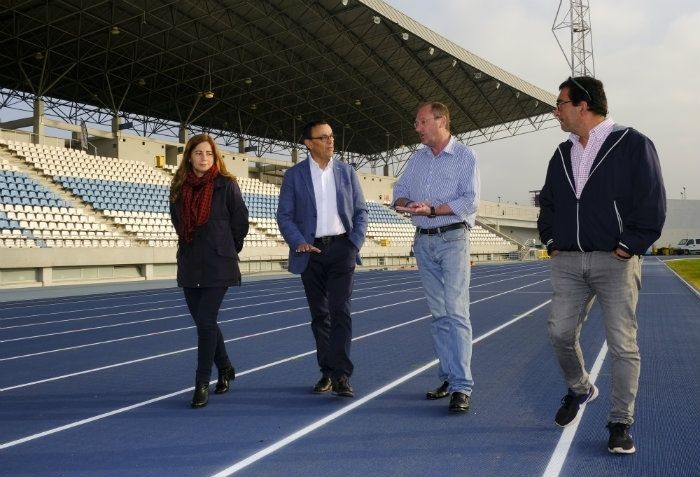 El Estadio Iberoamericano Emilio Martín ya tiene listas sus nuevas pistas para el Meeting Iberoamericano