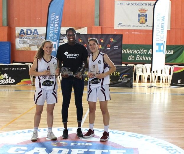Snatt’s Femení Sant Adrià revalida su idilio con Huelva y se alza con el Campeonato de España Cadete Femenino