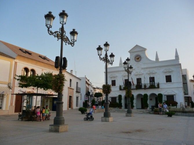 Izquierda Unida afirma que el Ayuntamiento de Cartaya ha puesto en marcha un ERE encubierto