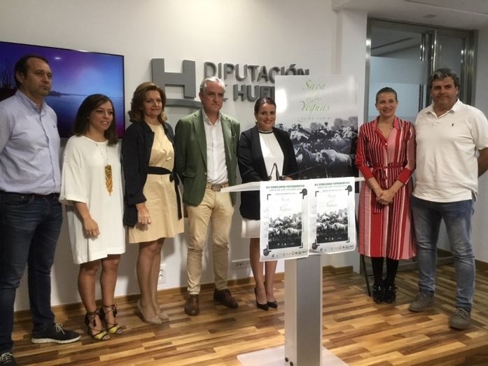 Presentan el cartel de la ancestral Saca de las Yeguas, que se recupera tras la suspensión del pasado año