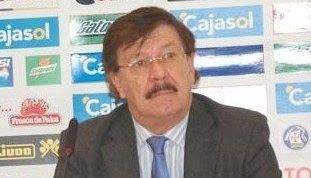Francisco Mendoza, manos a la obra