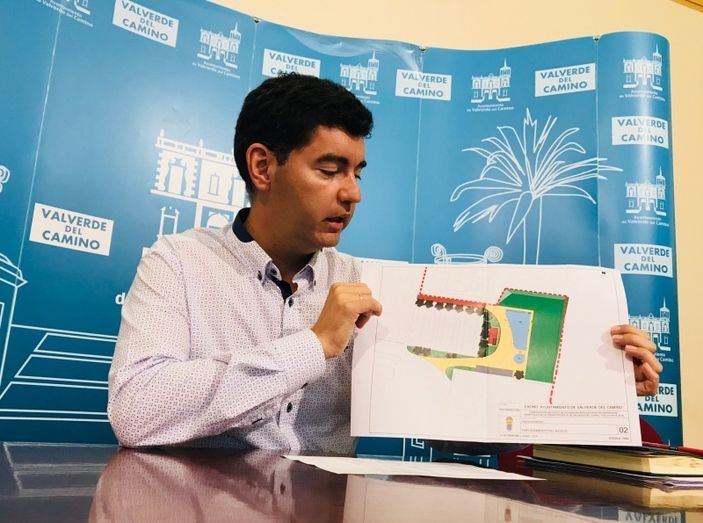 Un quiosco para la nueva piscina de verano es el proyecto elegido en Valverde para financiar con el Plan PFEA de Empleo Estable