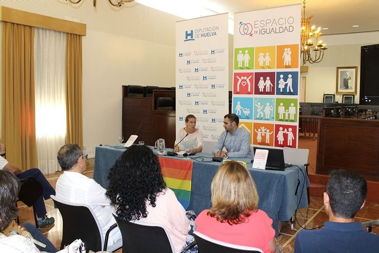 ‘La Primavera Rosa’ de Mario de la Torre expone la cruda realidad de los derechos LGTBI en el mundo