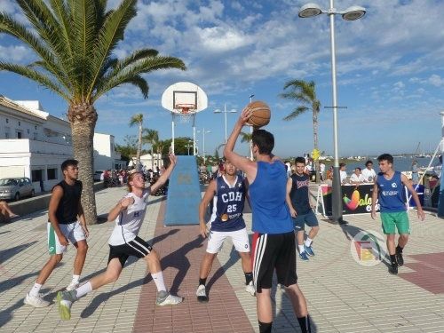 Islantilla y Punta Umbría acogen los circuitos de voley playa y 3x3 de baloncesto