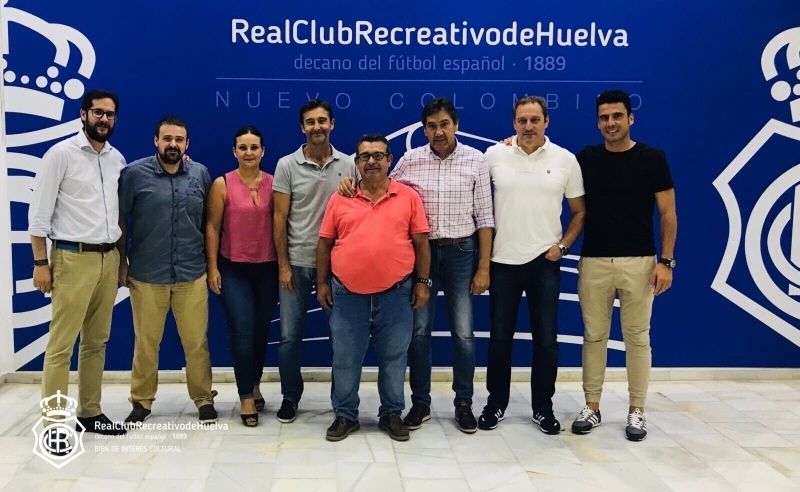 Cheche dice adiós al Recre tras 40 años de entrega ejemplar
