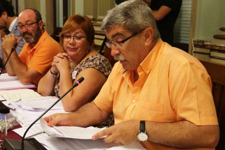 La Asamblea Local de Izquierda Unida le pide a Juan Manuel Arazola que entregue su acta de concejal