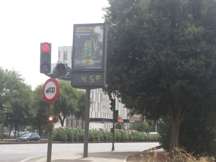 El calor baja algo este domingo aunque todavía habrá riesgo amarillo