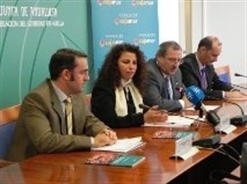 La Junta resalta que el sector hortofrutícola aumentó un 14,8% sus ingresos en la pasada campaña