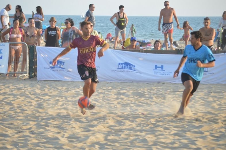 'Los Colonos' de Dani Pajón se llevan el XV Memorial Chico en Punta Umbría