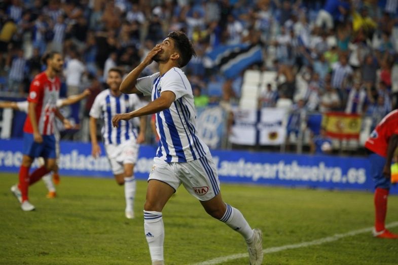 Una genialidad de Víctor corona la sobriedad albiazul (1-0)