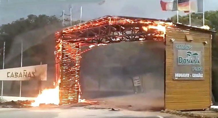 Afectados por el incendio de Doñana reclamarán a Interior por la rápida evacuación de la Guardia Civil