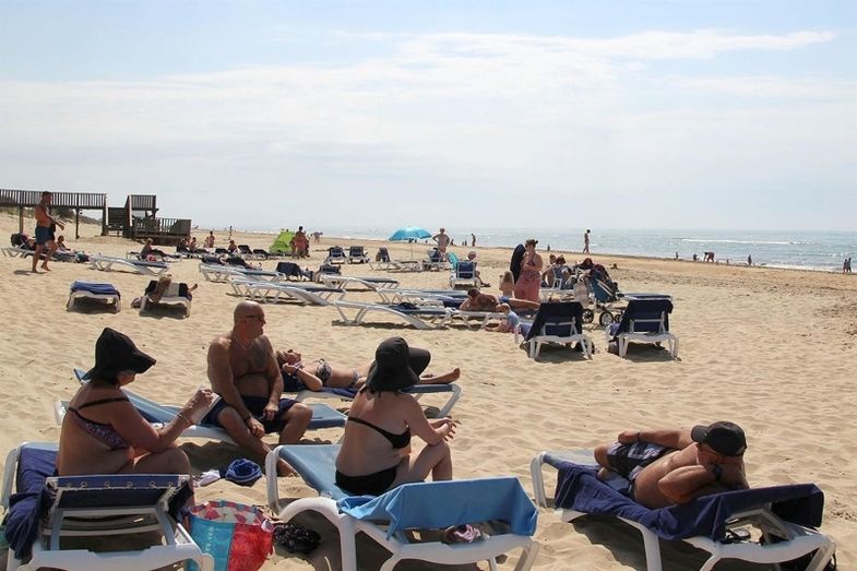 Las playas de La Antilla e Islantilla recibirán un aporte de arena de 180.000 metros cúbicos