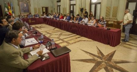 Unanimidad del Pleno para la retirada del título de Hijo Adoptivo de la Ciudad a Gonzalo Queipo de Llano, Gregorio Haro y Henrique de Melo 