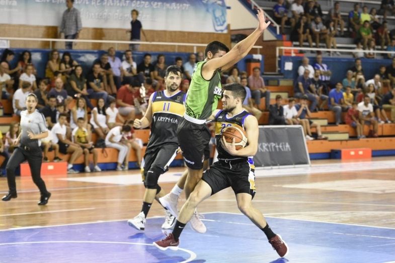 BJ Gladden lidera el prometedor estreno liguero del Krypteia Huelva (95-68)