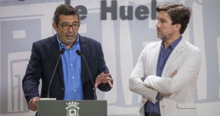 Una unidad especial de la Policía Local multará con hasta 500 euros 'conductas incívicas' con excrementos caninos y residuos voluminosos en la vía pública