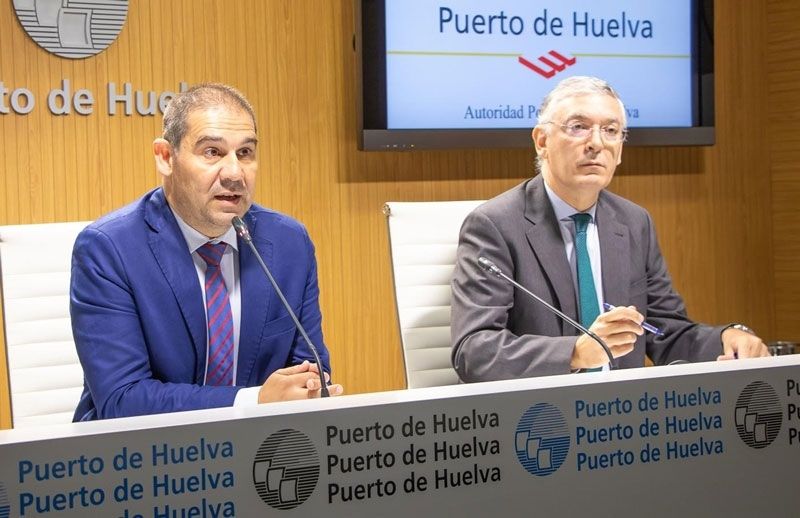 El Puerto destaca la nueva ruta con Canarias que prevé 20.000 camiones y 50.000 pasajeros el primer año