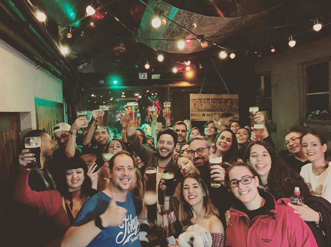 El runrún: Manuel Carrasco la lía en un bar de Dublín