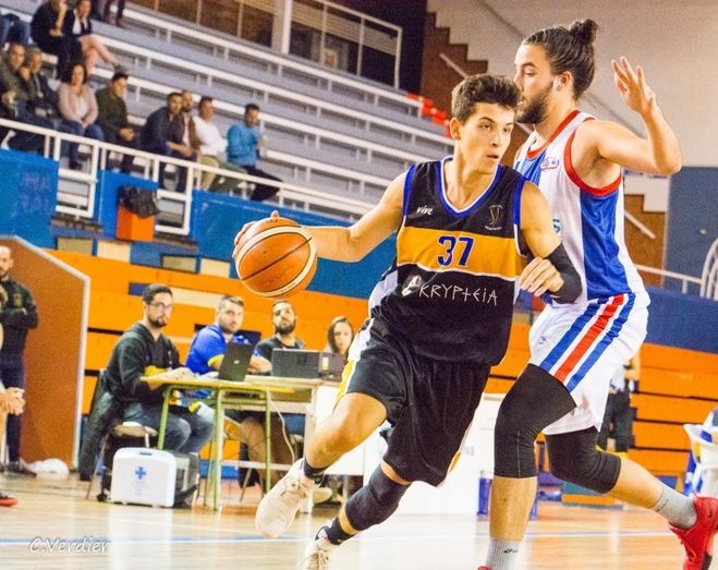 El CB Utrera profana el Andrés Estrada (73-81)
