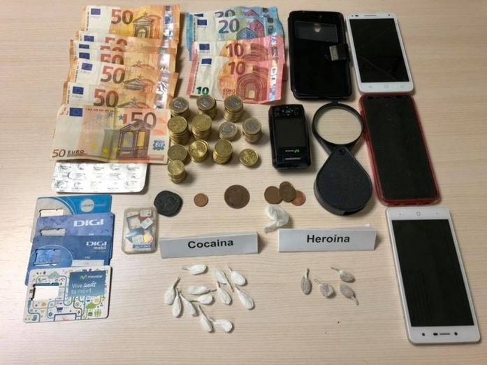 Desarticulan de madrugada un punto de venta de drogas que llevaba activo en un domicilio de Lepe desde hace unas semanas