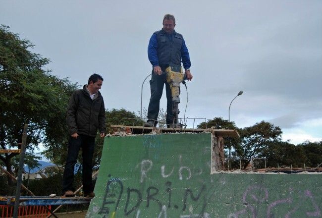 Isla Cristina remodela la pista de Skatepark del Parque Central
