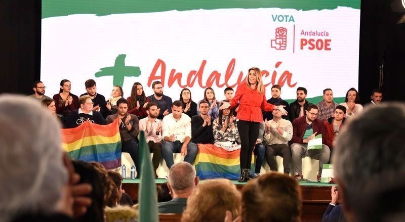 Susana Díaz acusa a PP y Cs de querer 'frenar la voz' de Andalucía, que es fundamental para construir en España