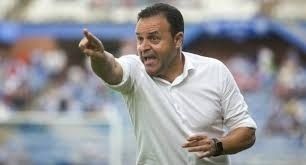 Salmerón desoyó el interés de clubes de Segunda como el Extremadura y el Tenerife pese a la crisis económica del Recre