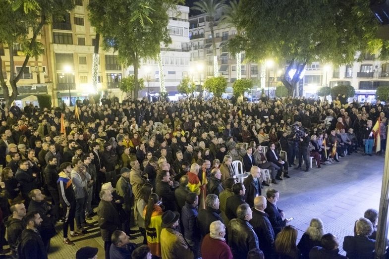 Abascal anuncia en Huelva que VOX se querellará contra Susana Díaz por acusarle de justificar la violencia machista