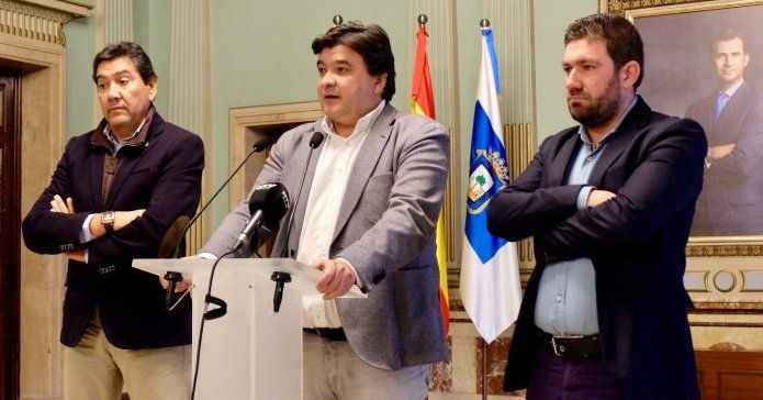 El Recre necesita alrededor de 1,5 millones de euros para cerrar el año y que no sea falso lo que le ha prometido a jugadores, técnicos y empleados