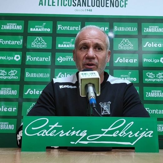 Rafa Carrillo: 'La única baza de los jugadores del Recre es reivindicarse ante su afición con un buen partido'