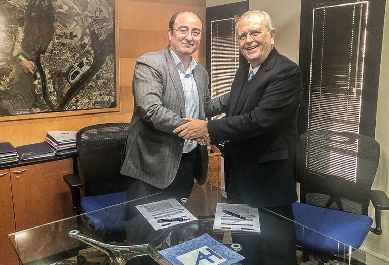 Aguas de Huelva renueva su convenio de ayuda a la Asociación Resurgir