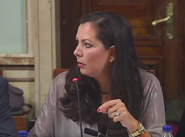 María Martín: “No interesa vender el club sino que sea manoseado por los políticos”